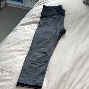 aviator nation women’s crop leggings